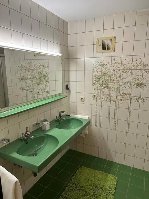 Geraeumige Rustikale Tiroler Wohnung 1-8 Personen Imst Exterior photo